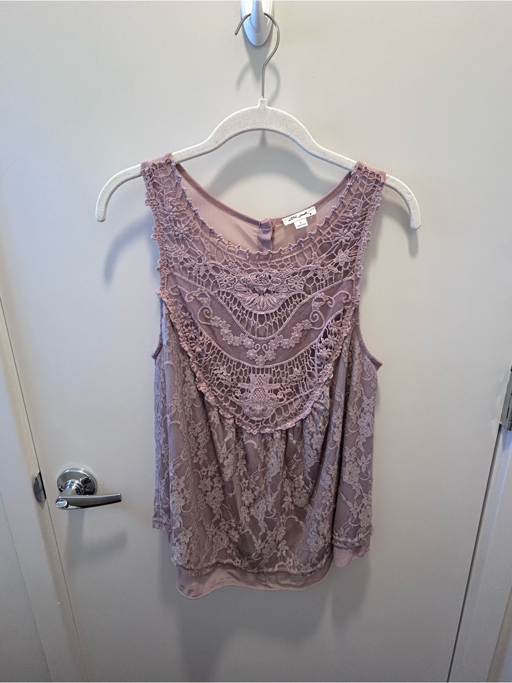Ultra Pink Lace Crochet Tank Top